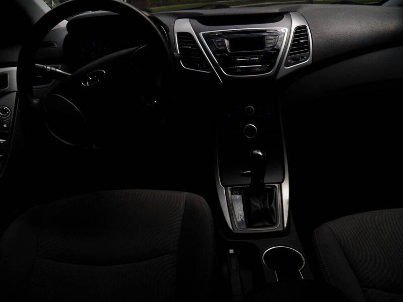 2016 Hyundai Elantra