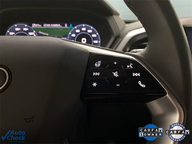 2024 Audi Q4 e-tron quattro Premium Plus 50