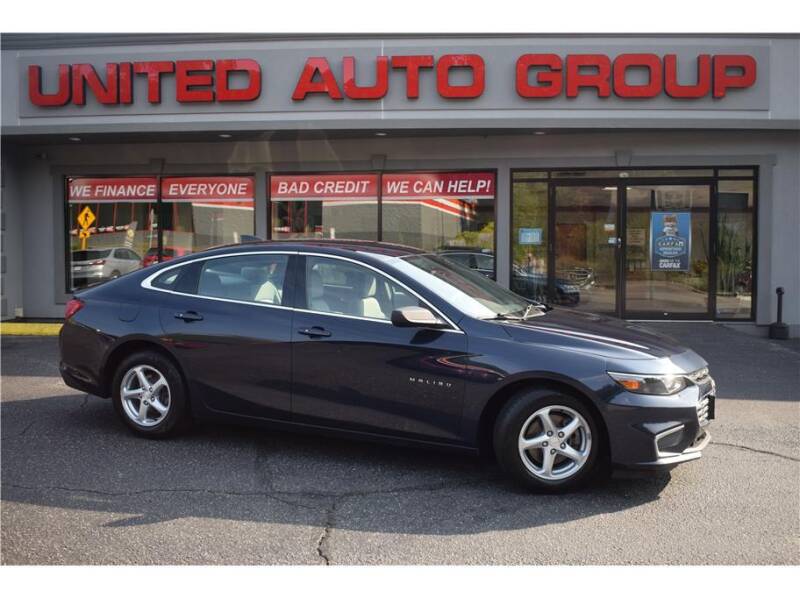 2016 Chevrolet Malibu for sale at United Auto Group in Putnam CT