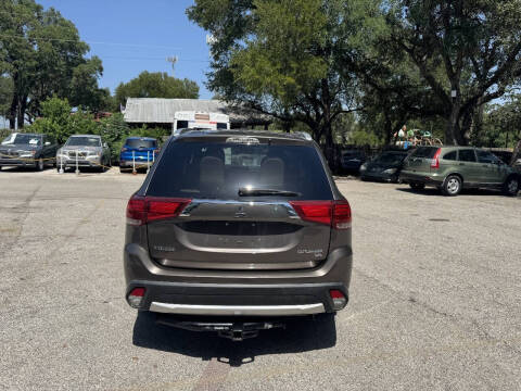 2017 Mitsubishi Outlander SEL