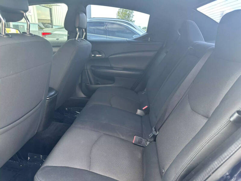 2013 Dodge Avenger SE