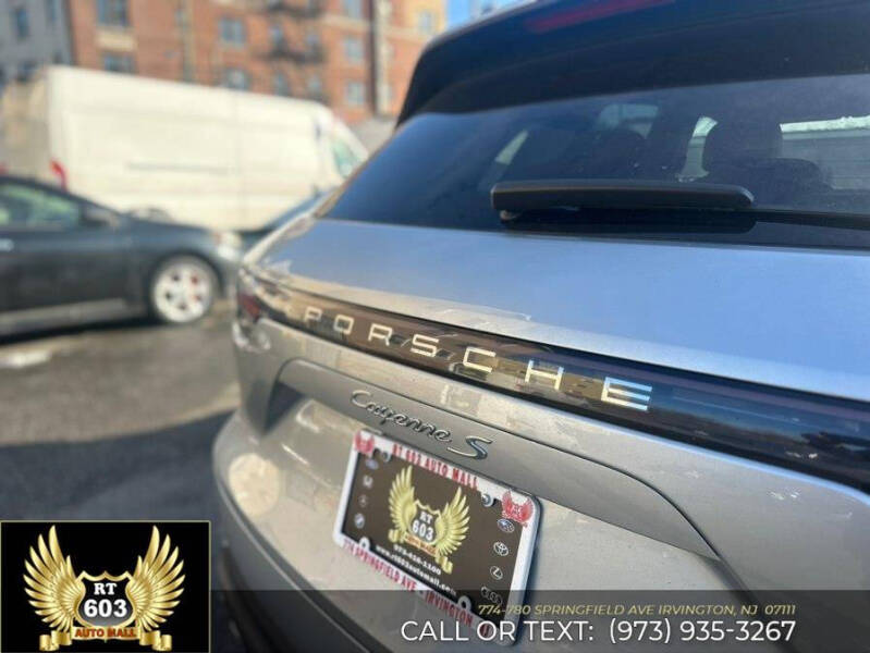 2020 Porsche Cayenne S