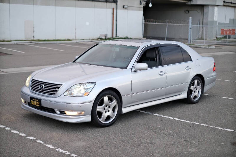 2005 Lexus LS 430's photo