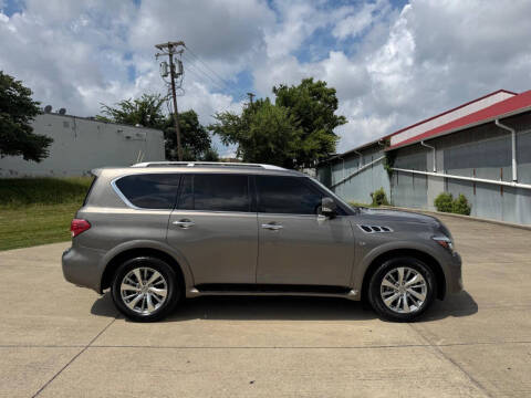 2016 Infiniti QX80