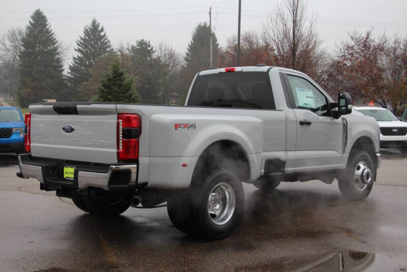 2026 Ford F-350 Super Duty XLT