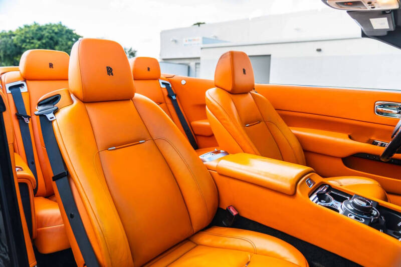 2017 Rolls-Royce Dawn