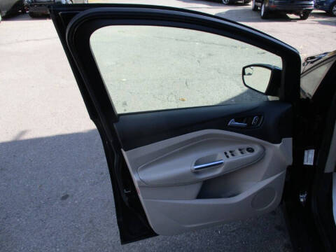 2014 Ford C-MAX Hybrid SE