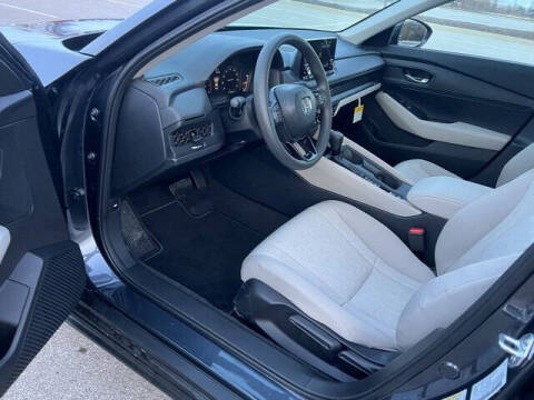 2025 Honda Accord LX