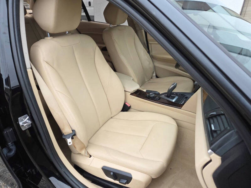 2014 BMW 3 Series 328i