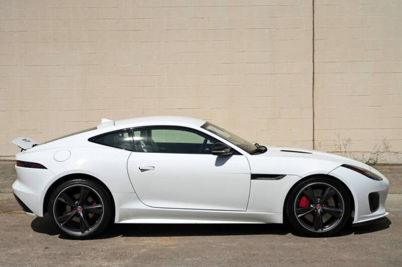 2019 Jaguar F-TYPE R-Dynamic