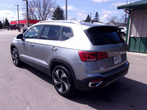 2023 Volkswagen Taos SE 4Motion