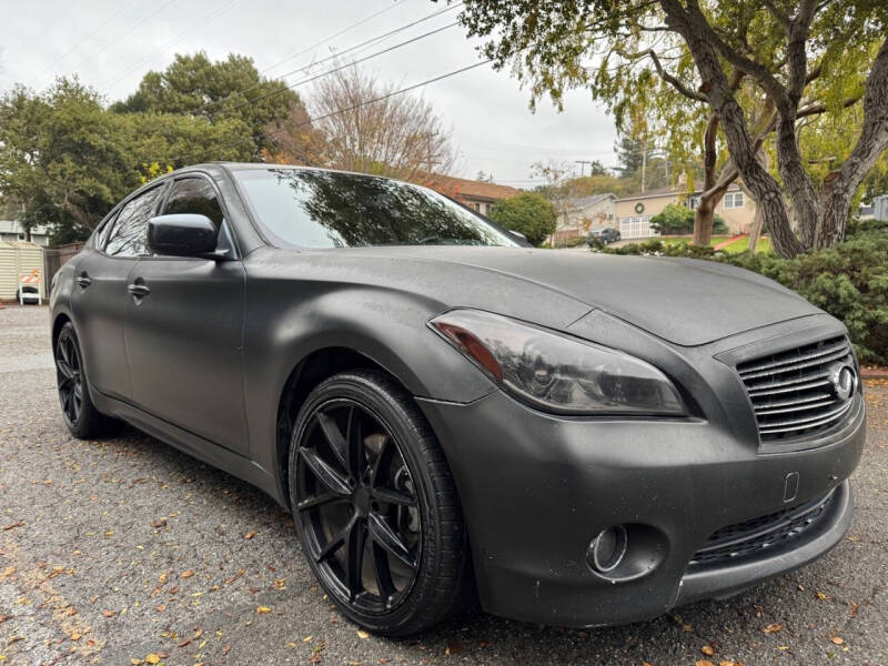 2014 Infiniti Q70 3.7
