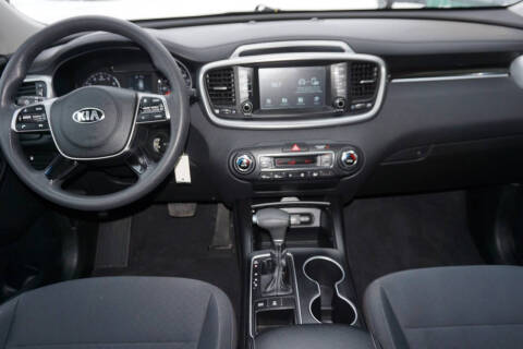 2019 Kia Sorento LX V6
