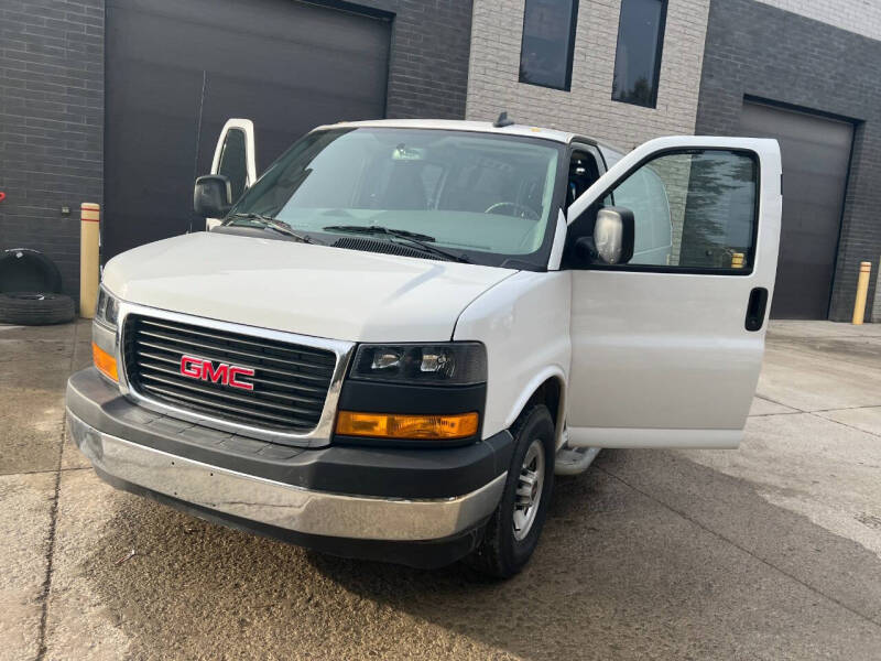 2024 GMC Savana 2500