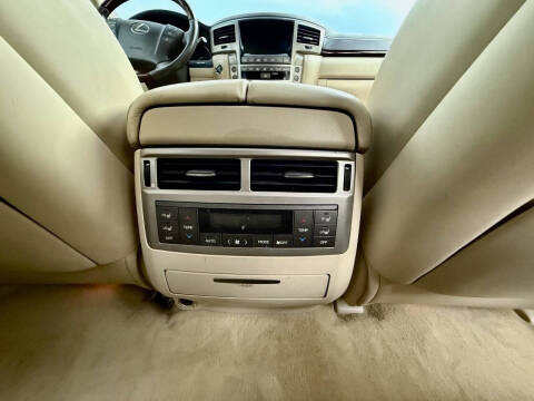 2014 Lexus LX 570