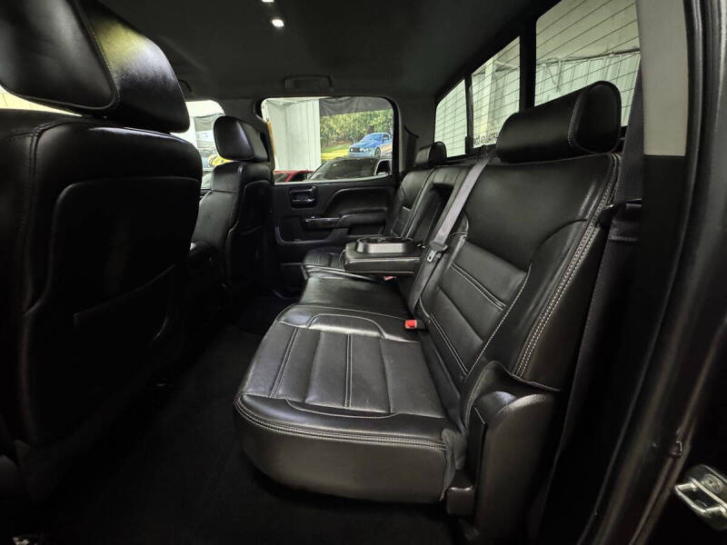 2015 GMC Sierra 2500HD Denali