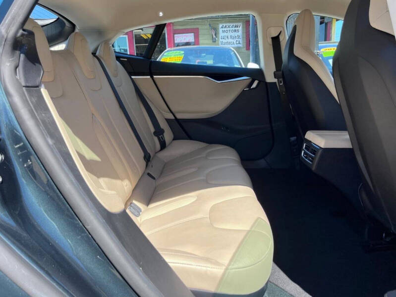 2013 Tesla Model S