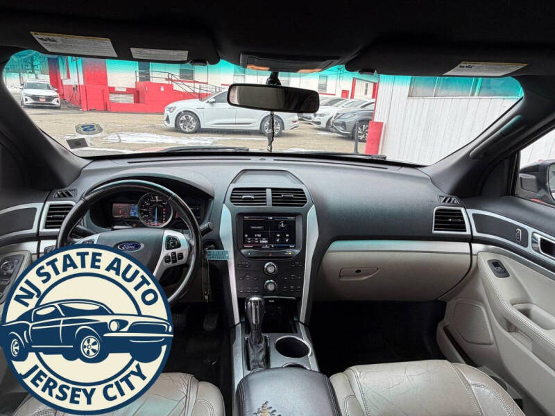 2011 Ford Explorer XLT