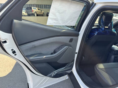 2025 Ford Mustang Mach-E GT