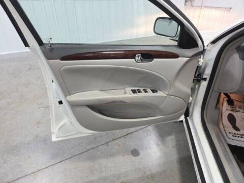 2011 Buick Lucerne CX