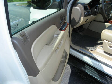 2013 Chevrolet Avalanche LTZ Black Diamond