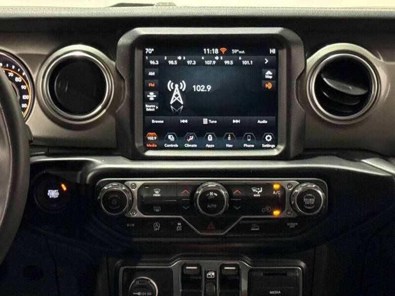 2023 Jeep Gladiator Overland