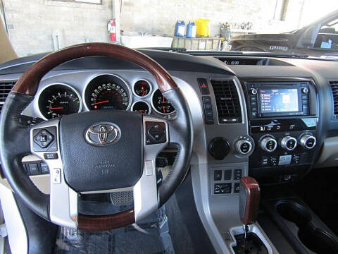 2014 Toyota Sequoia Platinum