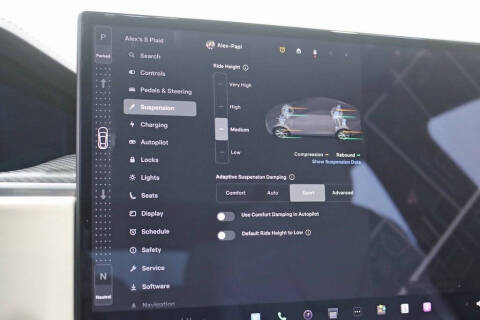 2023 Tesla Model S Plaid