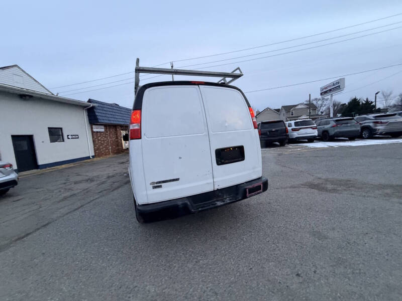 2020 Chevrolet Express 2500