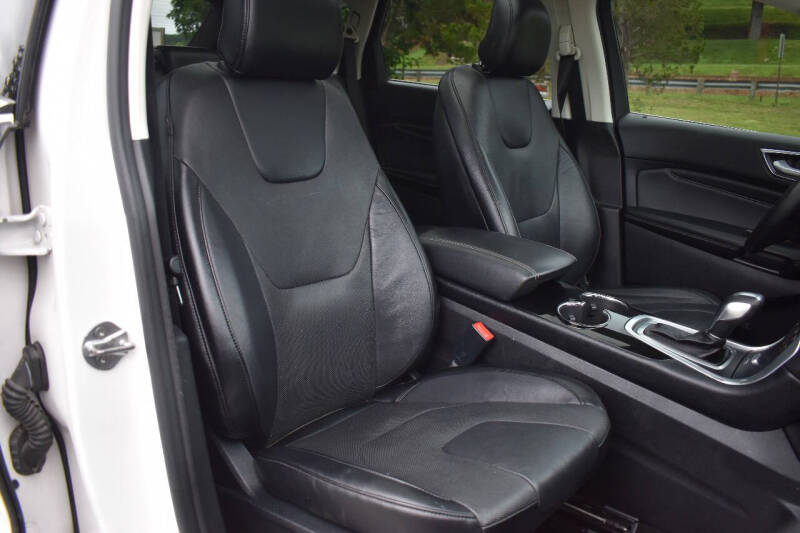 2016 Ford Edge Titanium