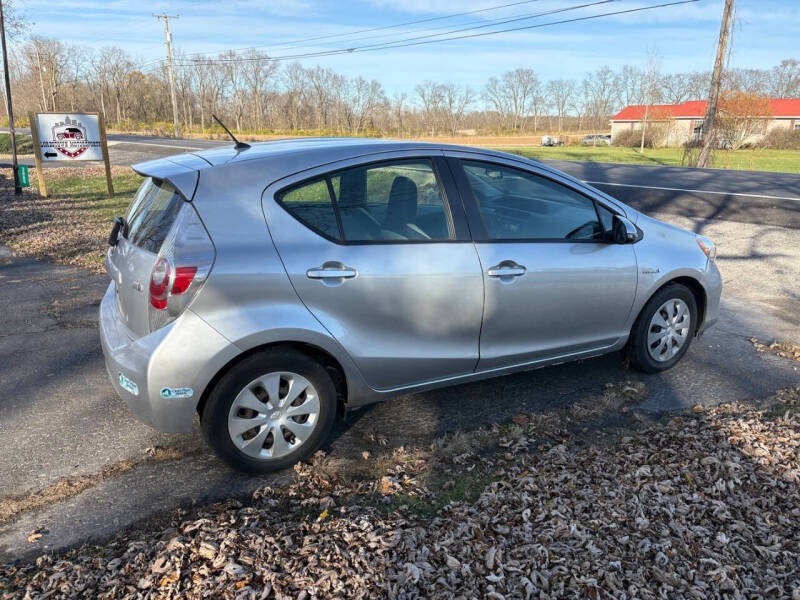 2013 Toyota Prius c Four