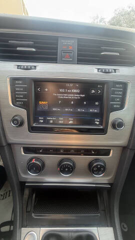 2017 Volkswagen Golf TSI Wolfsburg Edition