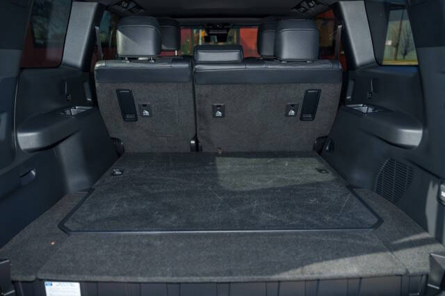 2025 Toyota Land Cruiser