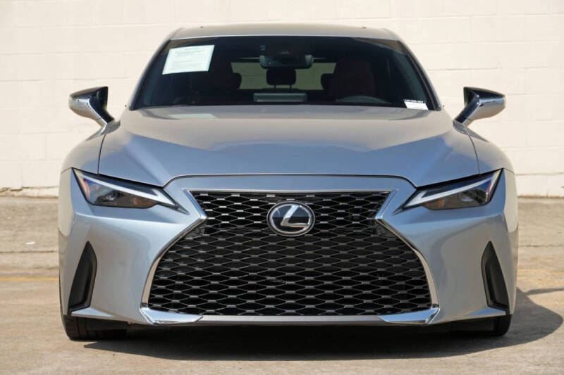 2023 Lexus IS 300