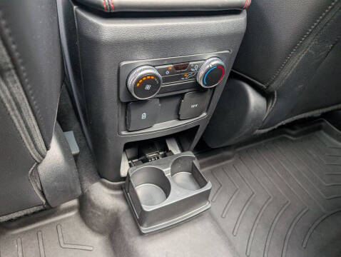 2024 Ford Explorer ST-Line