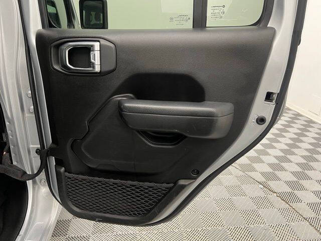 2023 Jeep Gladiator Sport