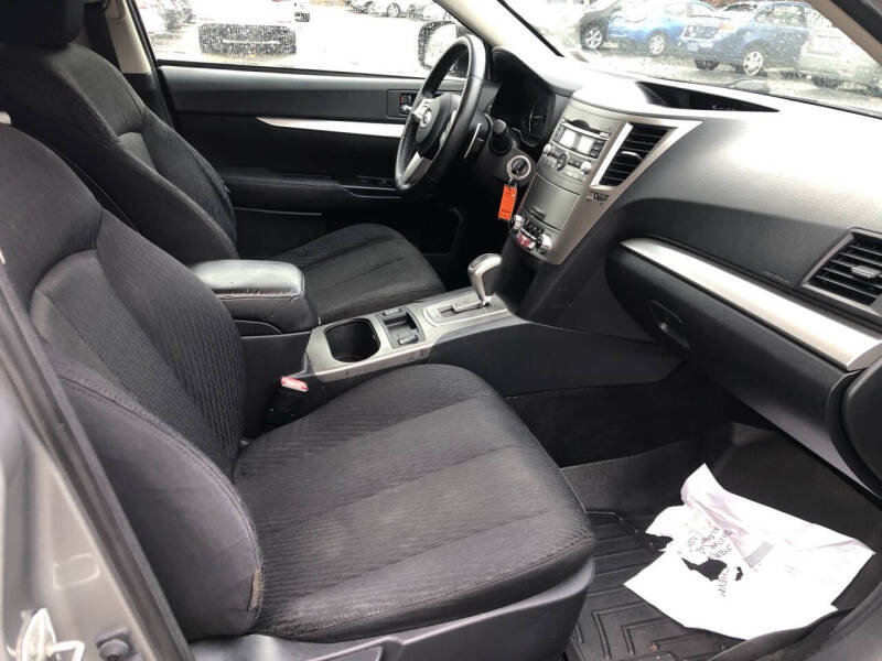 2011 Subaru Outback 2.5i Premium