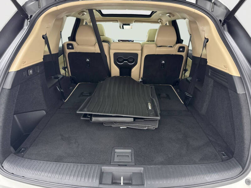 2022 Acura MDX w/Tech