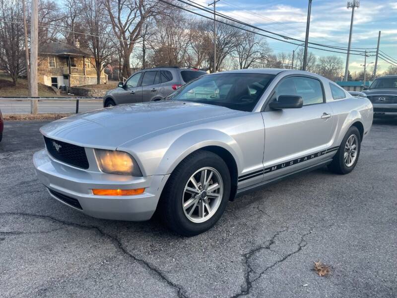 2005 Ford Mustang for sale at X5 AUTO SALES in Kansas City MO