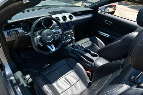 2022 Ford Mustang EcoBoost Premium