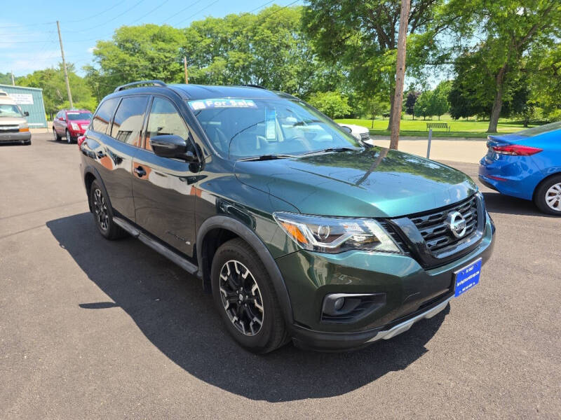 2019 Nissan Pathfinder SV