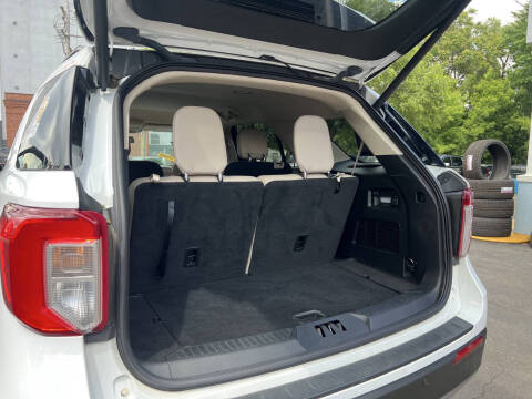 2022 Ford Explorer XLT