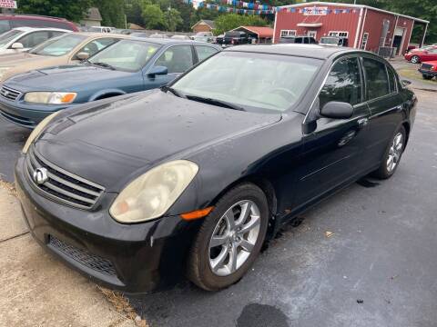 2005 Infiniti G35 for sale at Sartins Auto Sales in Dyersburg TN