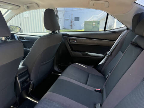 2018 Toyota Corolla LE