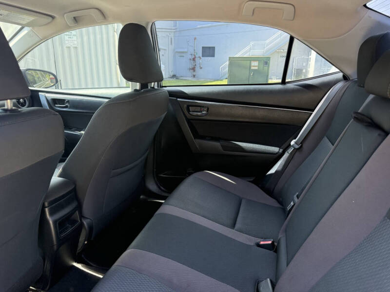 2018 Toyota Corolla LE