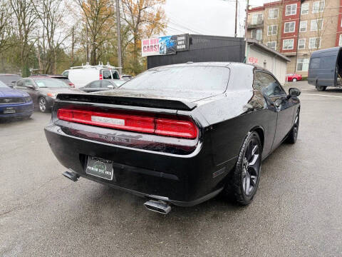 2014 Dodge Challenger R/T