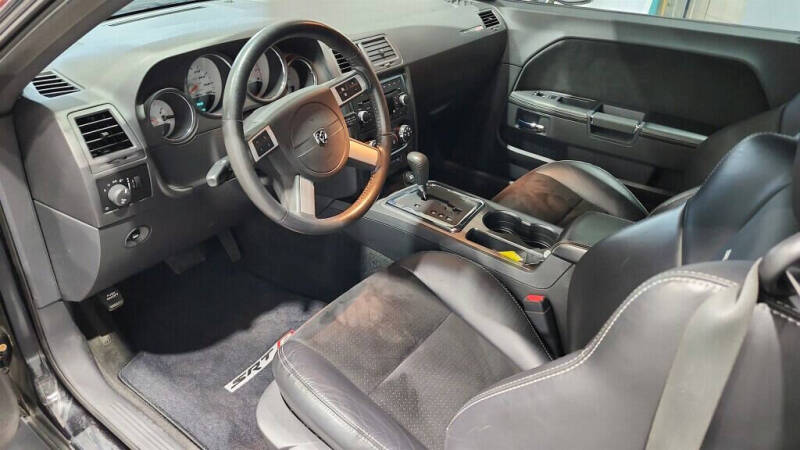 2009 Dodge Challenger SRT8