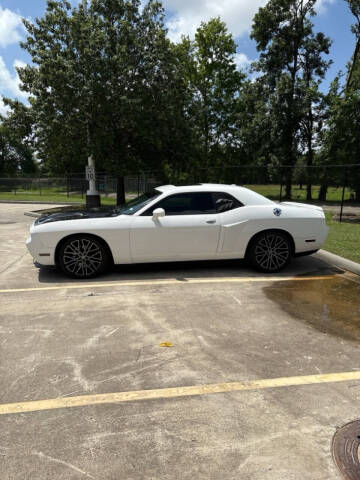 2013 Dodge Challenger SXT