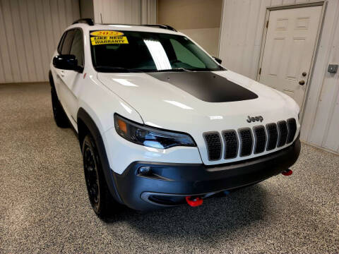 2022 Jeep Cherokee for sale at LaFleur Auto Sales in North Sioux City SD