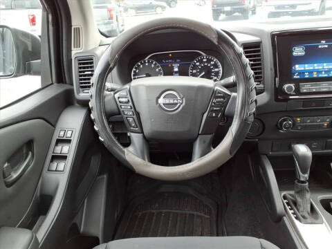 2022 Nissan Frontier S
